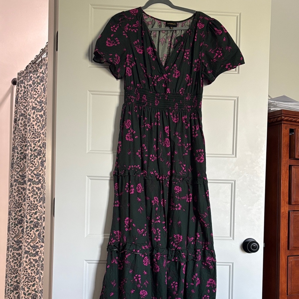 Sugarlips Maxi Dress with Pink Floral Design